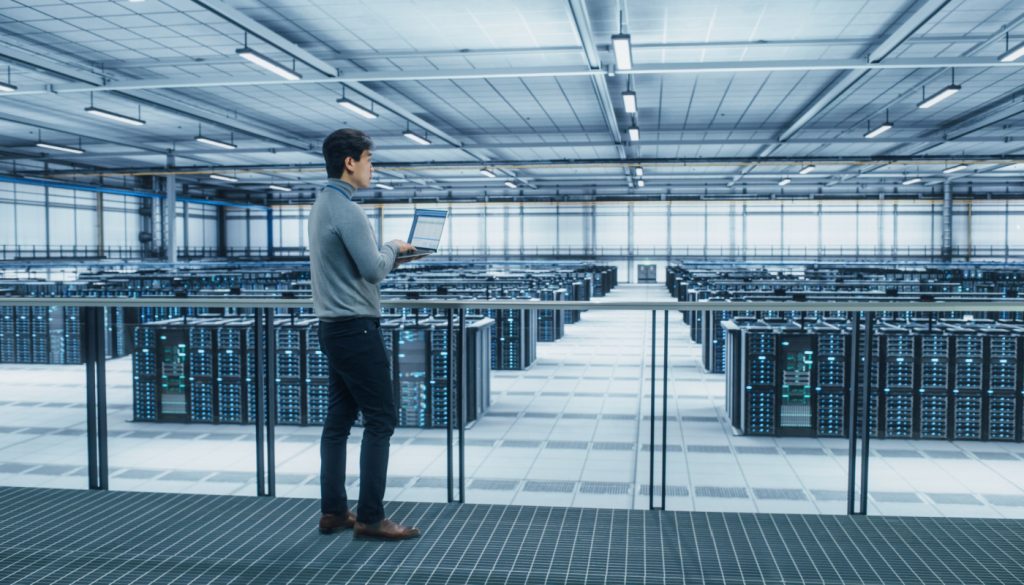 Apogee designs, builds, installs, manages, and maintains networks that are optimized for performance and cost efficiency