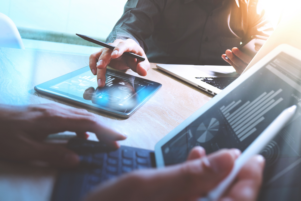 E&I Slalom consulting contract for online learning program consulting and faculty training to create engaging virtual learning experiences for your institution